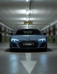 Audi R8 V10 Front
