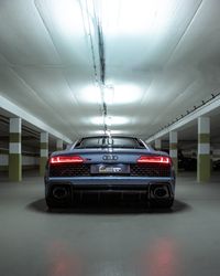Audi R8 V10 back